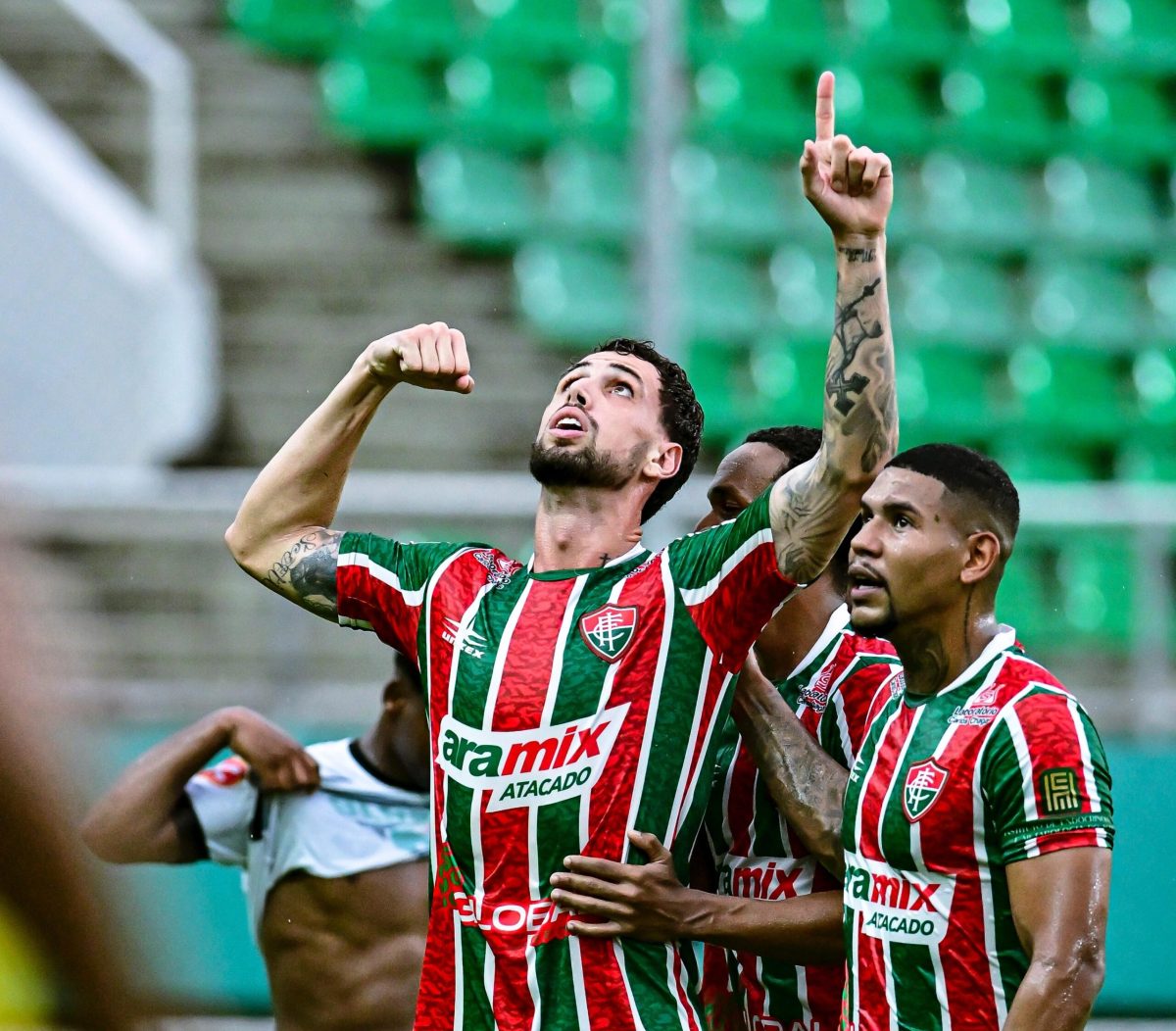 Independência supera o Vasco, deixa a lanterna e sonha com vaga no G-4