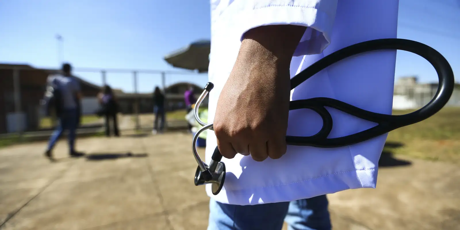 Prazo de inscrição no Mais Médicos Especialistas termina no dia 19