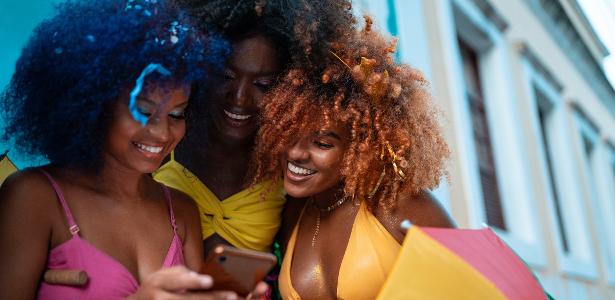 Segurança no Carnaval: como evitar golpe da maquininha e furto de celular