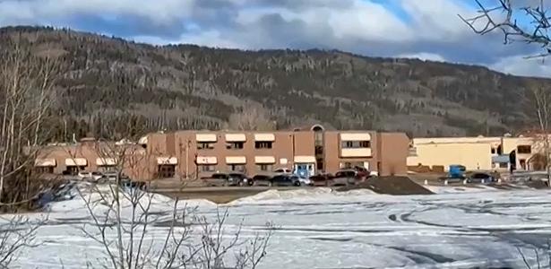 Canadá convoca equipe de segurança da OpenAI após tiroteio em escola