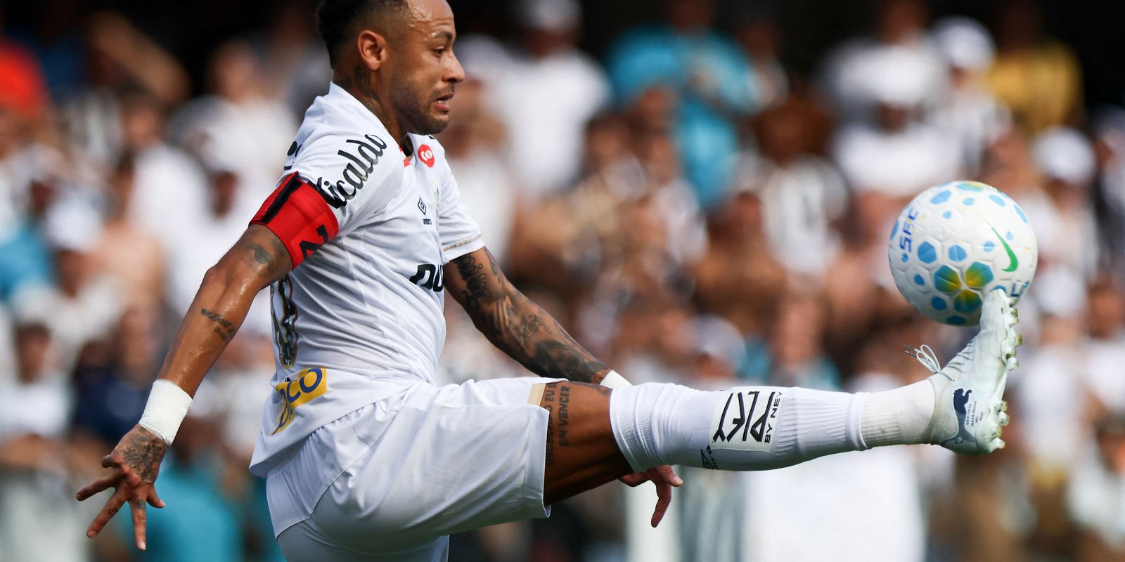 Neymar passa em branco na véspera de última convocação antes da Copa